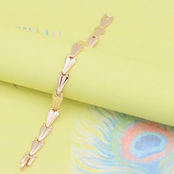 "Elegant Rose Gold Bracelet with Tapered Segment Design, XPBL0999 - Picture 2 of 12